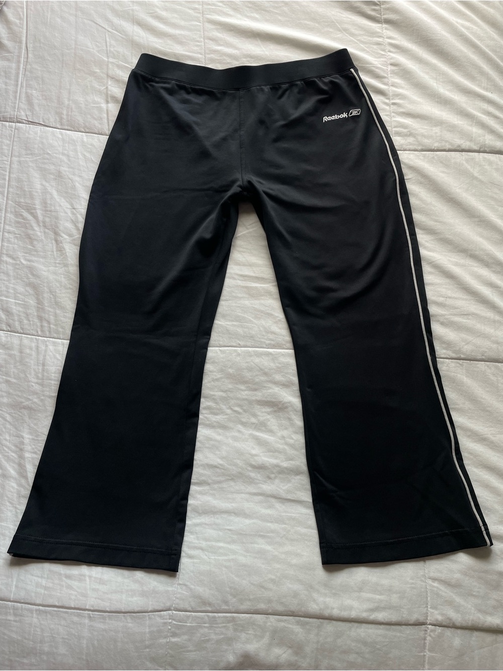 Y2K Reebok Black Pull On Wide Leg Capri Cropped Athletic Pants Med Sporty Chic
